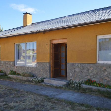 Hostal Y Cabanas Vientos Del Sur Puerto Ingeniero Ibanez Eksteriør bilde
