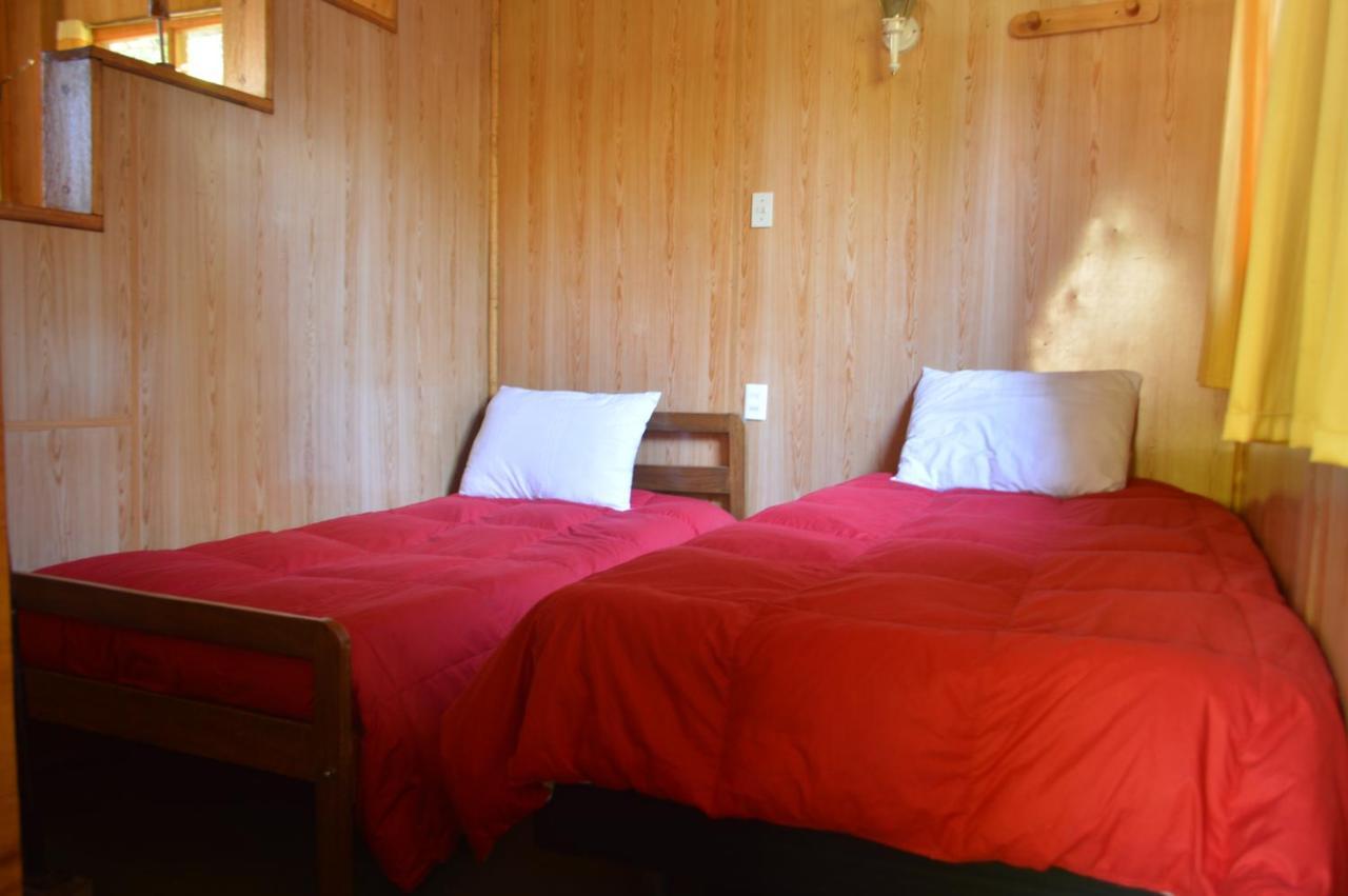 Hostal Y Cabanas Vientos Del Sur Puerto Ingeniero Ibanez Eksteriør bilde
